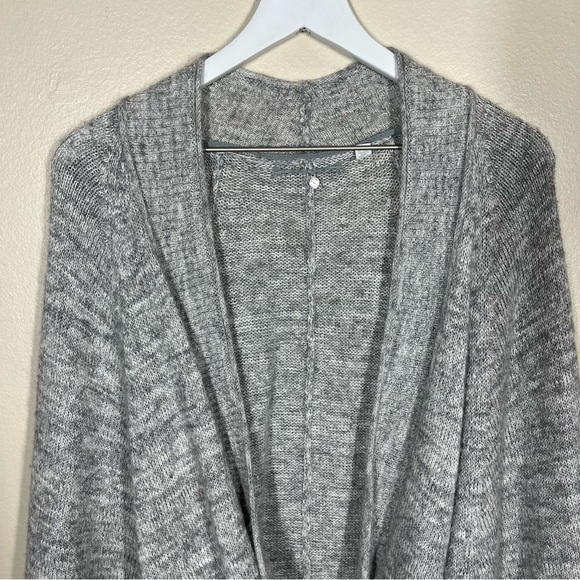 Anthropologie Knitted & Knotted Celia Oversized Wrap Cardigan Sweater Small Gray - Picture 3 of 9